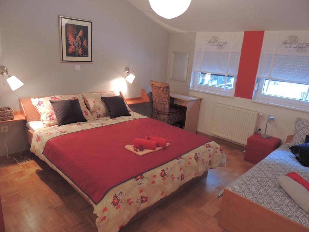 Apartment Alvarium Kobarid Pokoj fotografie